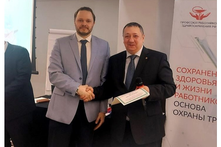 Завотделом охраны труда Обкома подтвердил профкомпетенцию